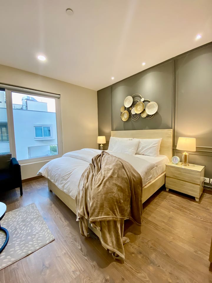 Lovely 1BHK • Huge Living • Pentasquare • DHA 5