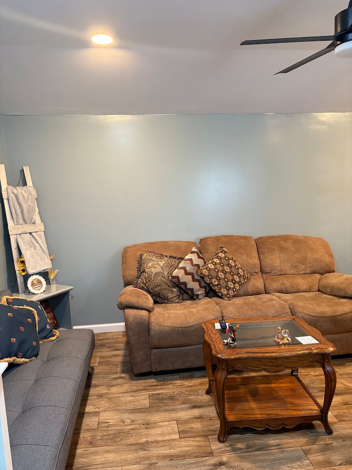 Acogedora Mini Casa - Winston-Salem, NC