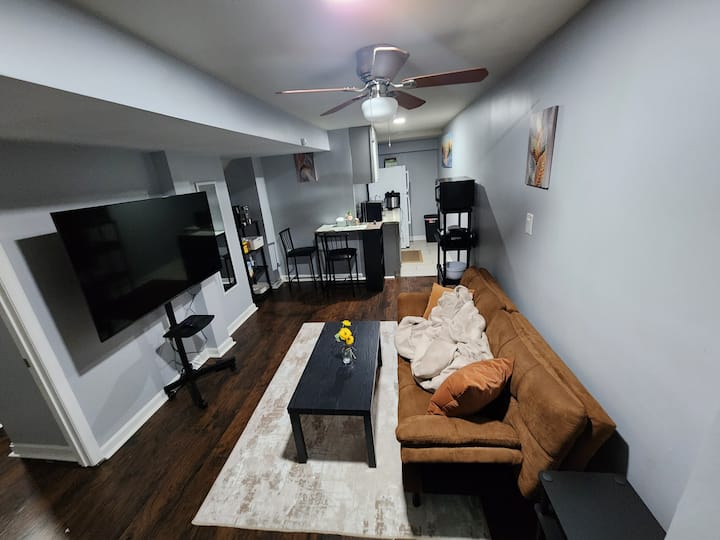 Entire Basement With Private Entrance - Woodbridge, VA