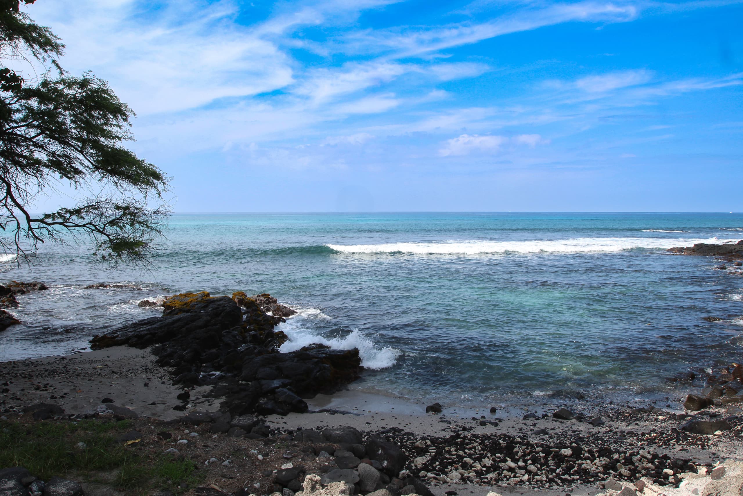 Condo in Kailua-Kona · ★4.48 · 2 bedrooms · 4 beds · 2 private baths - Image 57