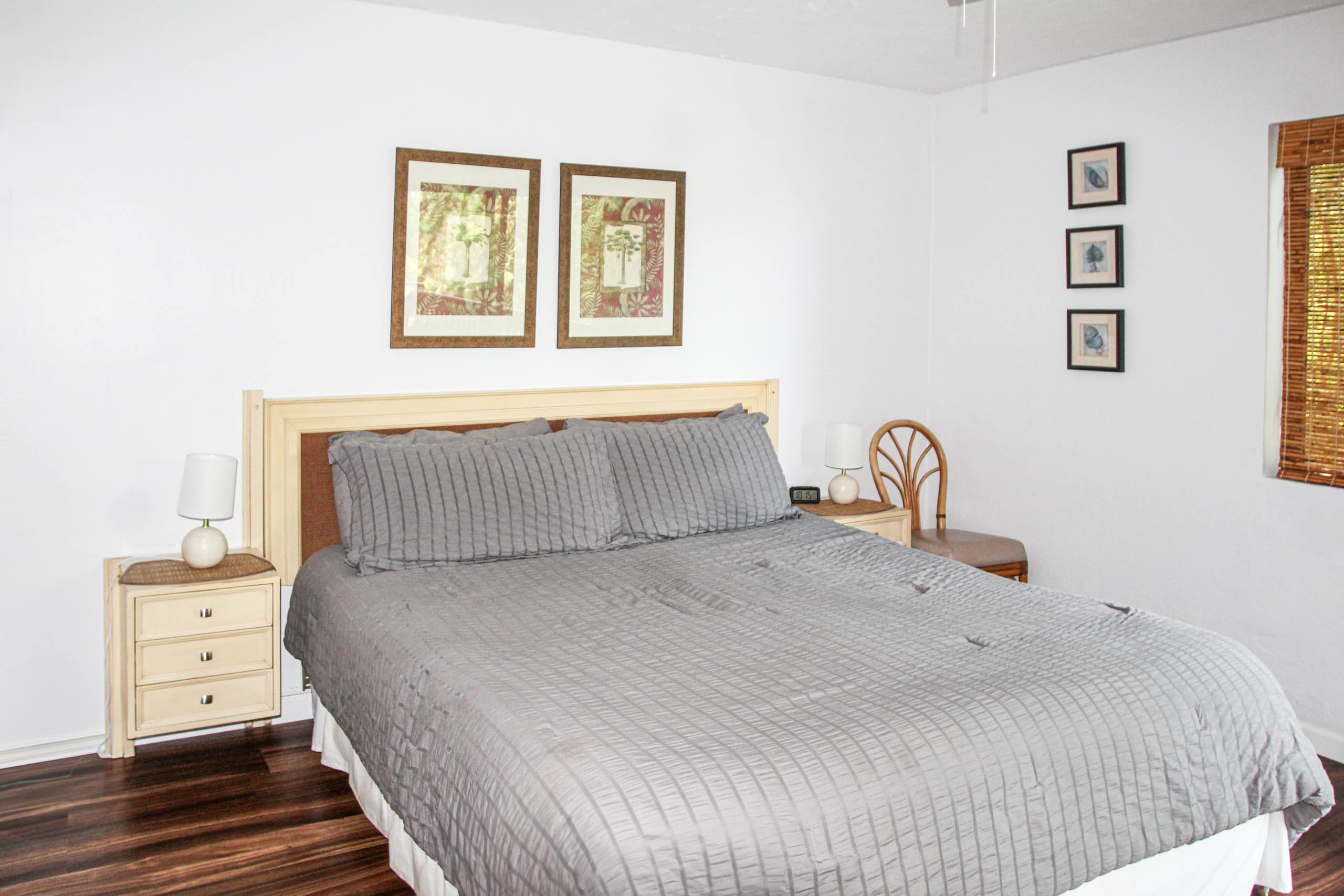 Condo in Kailua-Kona · ★4.48 · 2 bedrooms · 4 beds · 2 private baths - Image 19