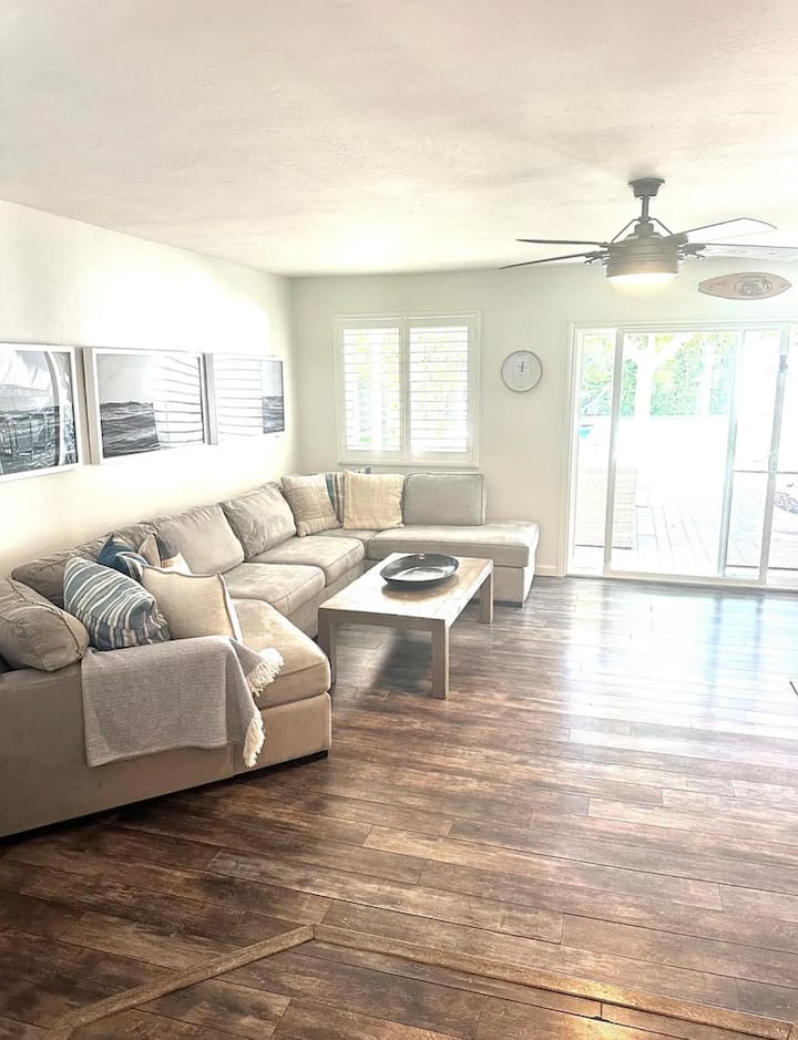 Ib Pool & Beach House On 5th Street - Chula Vista, CA
