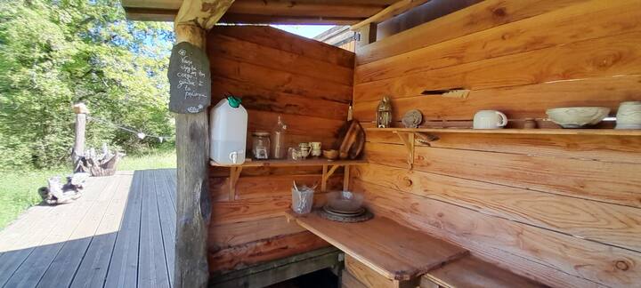 Bus Vintage Pour Retraite En Solo En Pleine Nature - Rennes-les-Bains