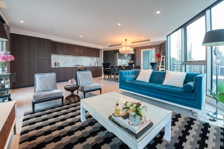 Premium Penthouse! gallery image 3