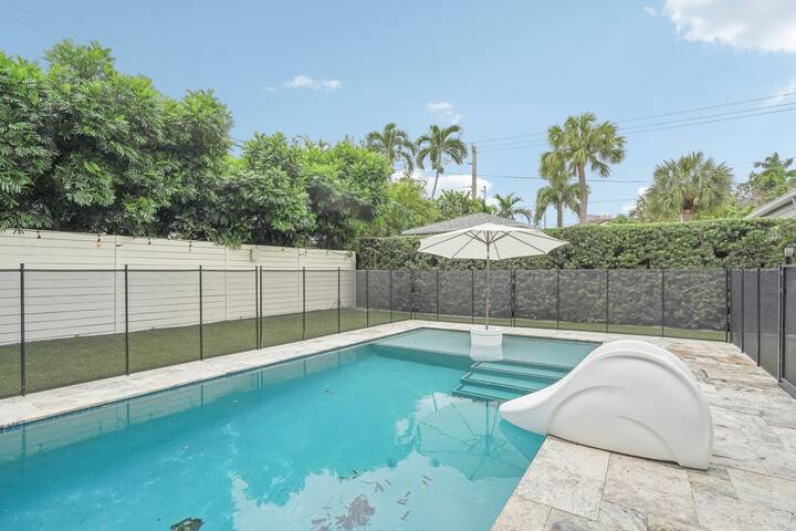 Family-Friendly Lux Las Olas Oasis gallery image 4