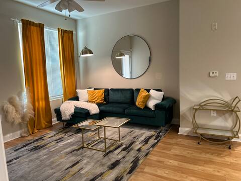 Top Airbnb: Cozy Hideaway w/ Prime Location Downtown in Vine City