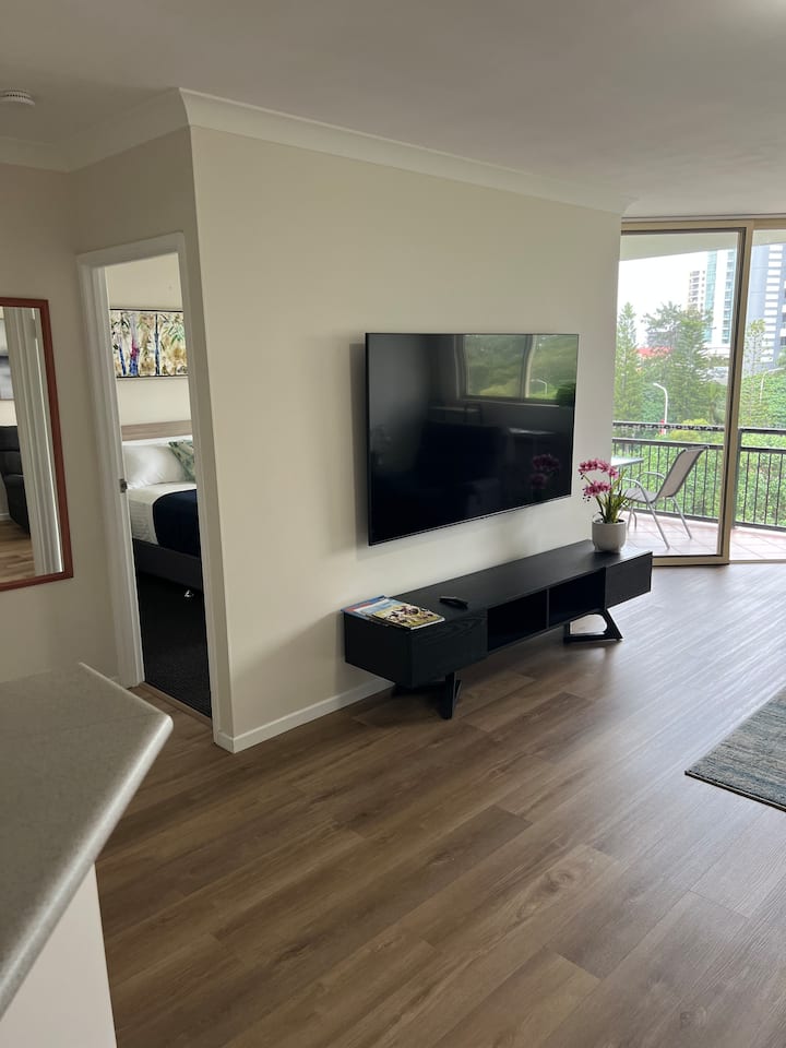 Paradise Island Retreat - Gold Coast