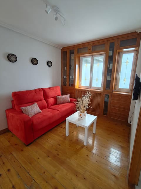 Anuncio de Airbnb popular: Saldaña's Tahona VUT-09/666 en Burgos