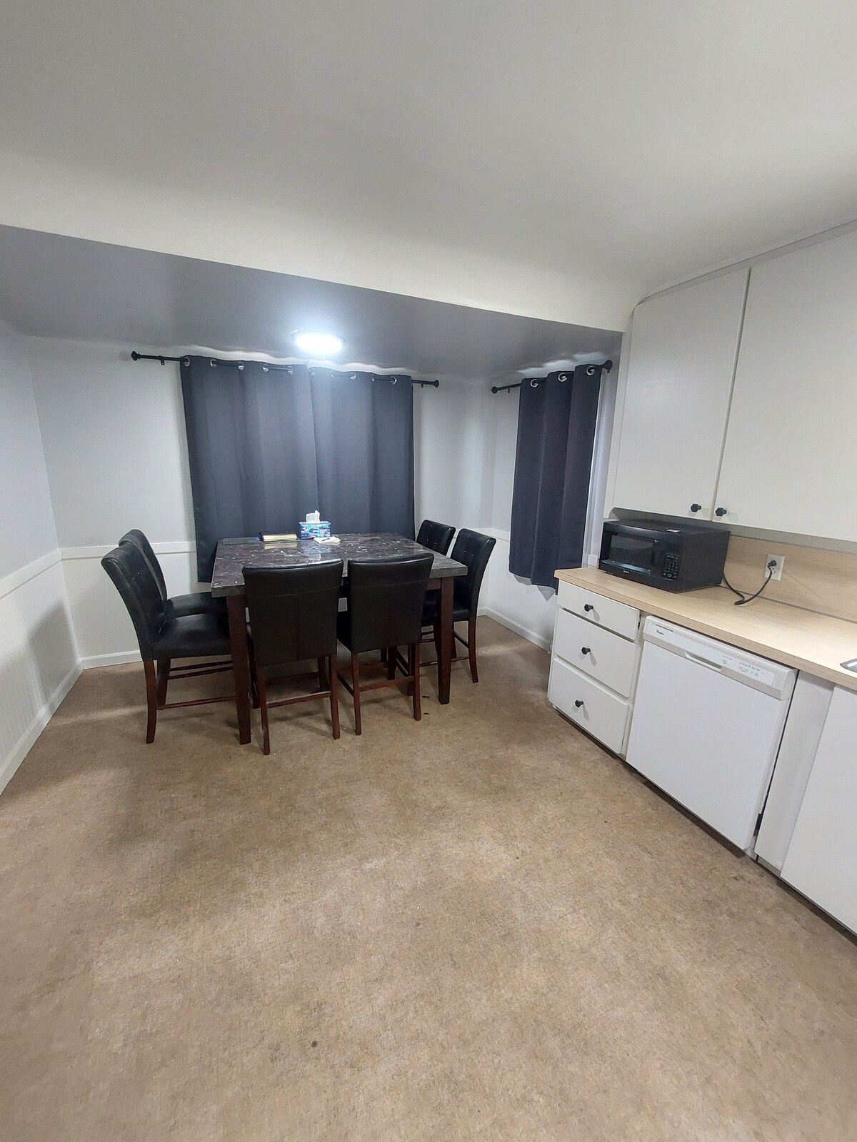 ¡Habitación limpia en un entorno rural! Departamentos en renta en