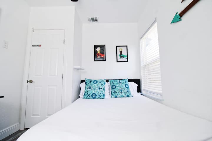 საძინებელი 2