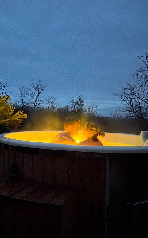 Unique spa/pool accommodation