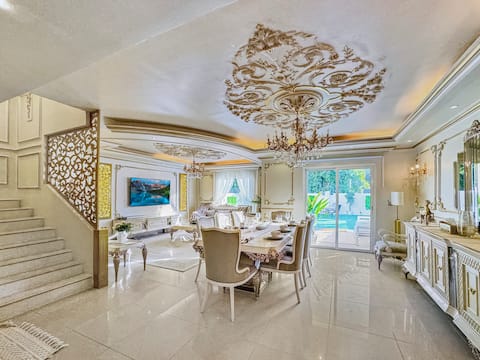 Arabian style villa,  swimming pool & play room