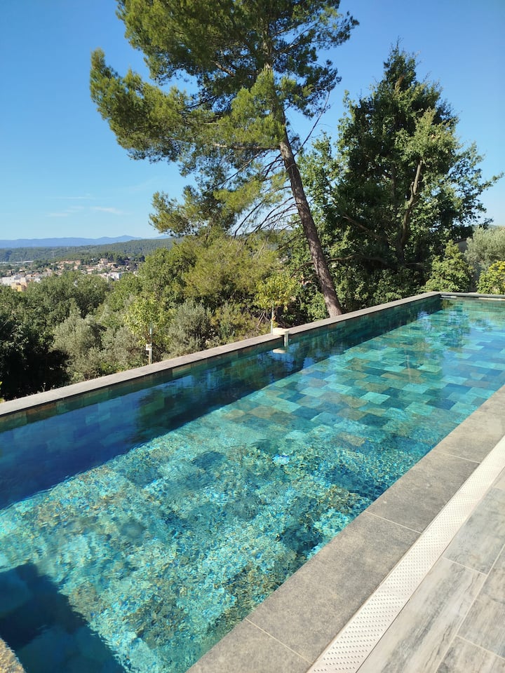 Maison Contemporaine Piscine Vue Dégagée - Draguignan