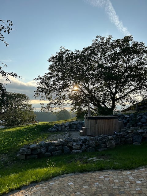 Vacation rental "Karwendelblick" with hot tub