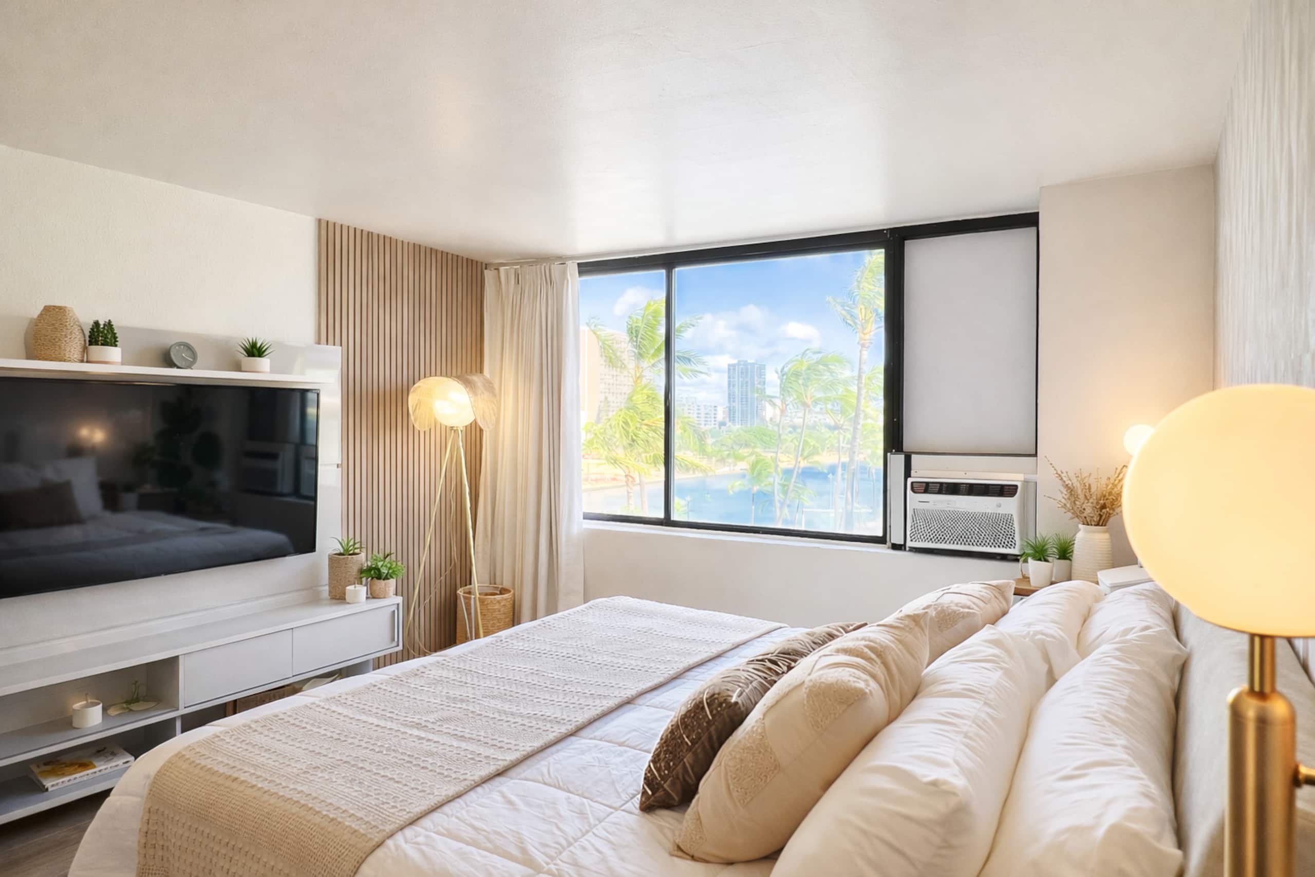 Urban Chic Meets Island Serenity in Waikiki - Image 1