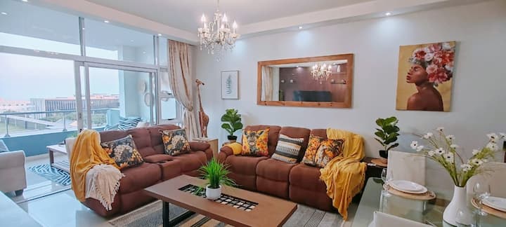 Oceans Gateway-4 Adults & 2 Kids,5 Min From Beach - Umhlanga