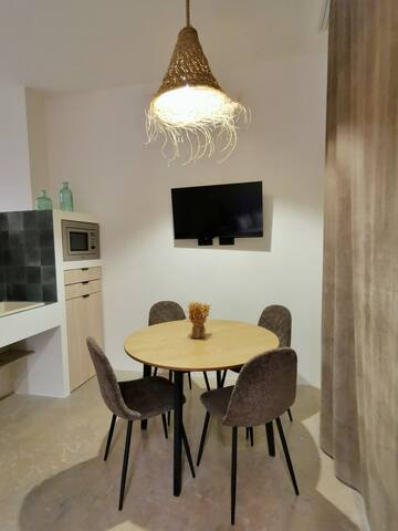 8 personas, Apartamento y Loft cerca del centro gallery image 2