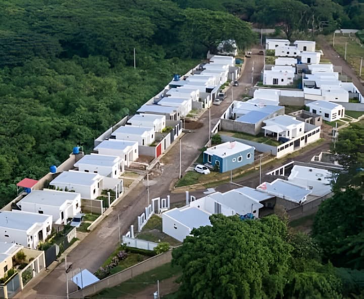 House Managua Nejapa | Casa Urbanización Managua - Managua