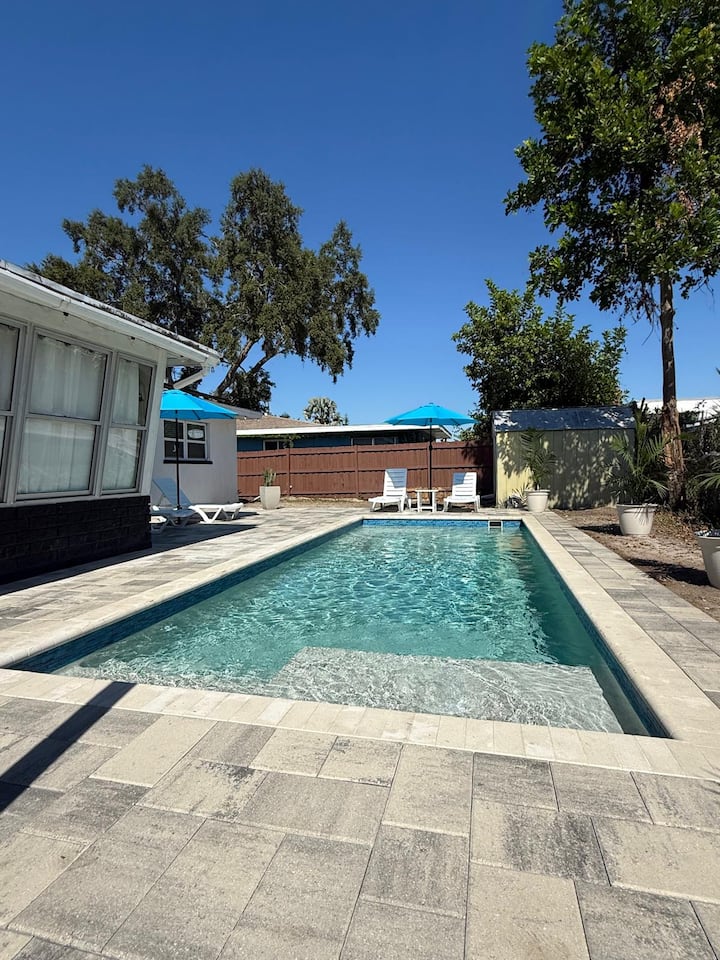 10 Min To Beach, Spacious Family-friendly Retreat! - Clearwater Beach, FL