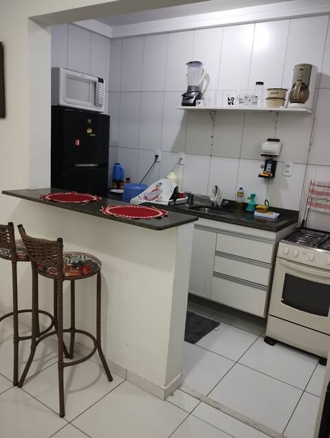 comfortable apto in cond. club