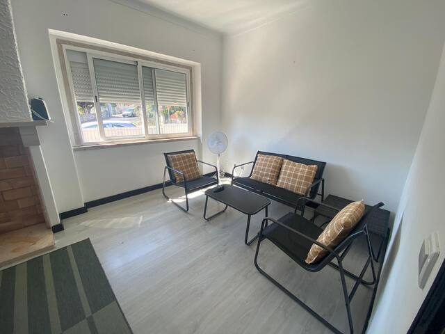 Aldeias de Sintra – Vista p Palácio. 5min Centro gallery image 4