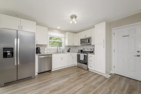 Immaculate Home |  Private Pool | Pro Football HOF