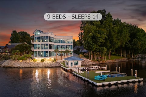 The Glass Mansion w/Optional Boat Rental