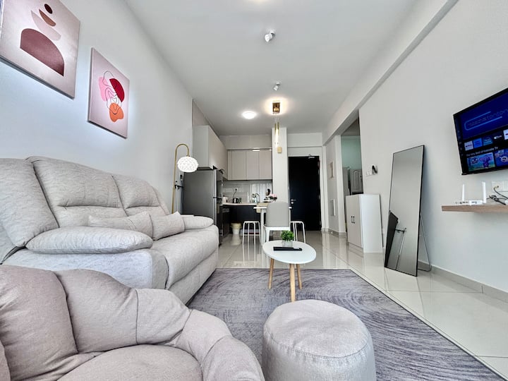 Dangabay Cozyseaview 2bed 3-4pax｜netflix｜acessmall - Johor