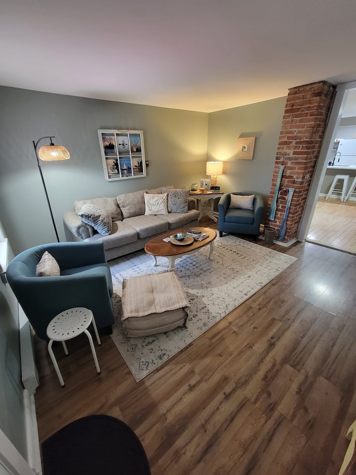 Charming Haven On High - Chestertown, MD