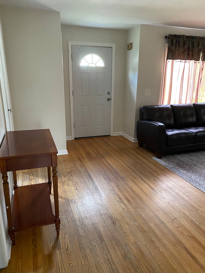 Ontario Breeze 3 Bedroom/2 Bath Ac, Deck, Parking - Rochester, NY