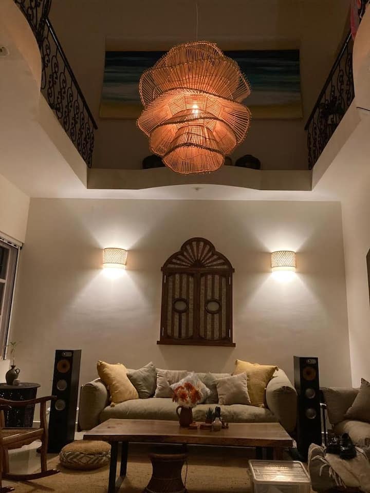 Living room image 9