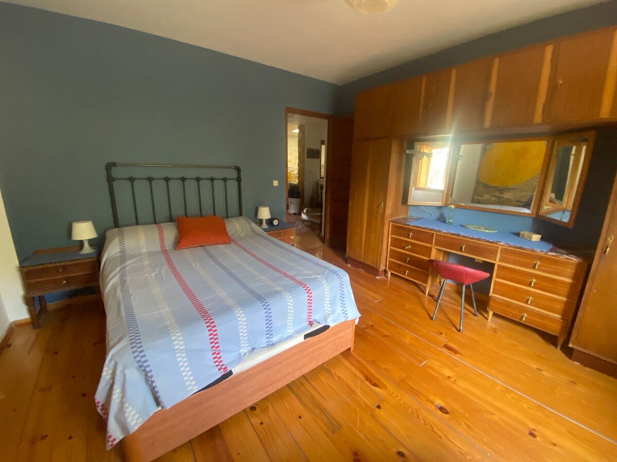 საძინებელი 4