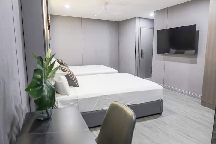New City Compact 2qb Studio-orchard/somerset Area - Singapore