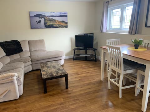 Bright spacious getaway!