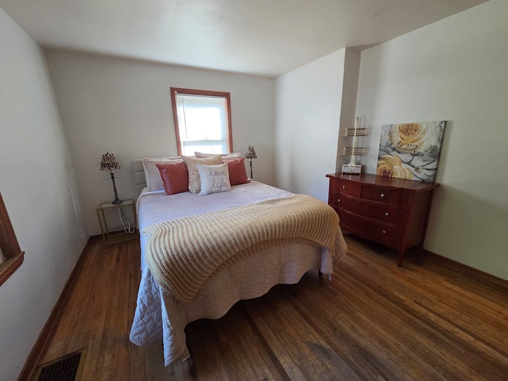 საძინებელი 2