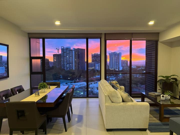 Rohrmoser Skyline Retreat: Your Private City Oasis - San José, Costa Rica