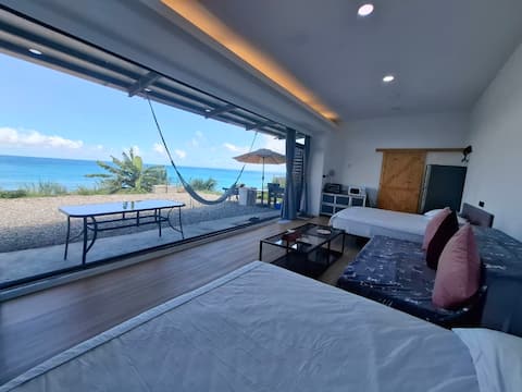 Large floor-to-ceiling windows, sea view, first row, quadruple room