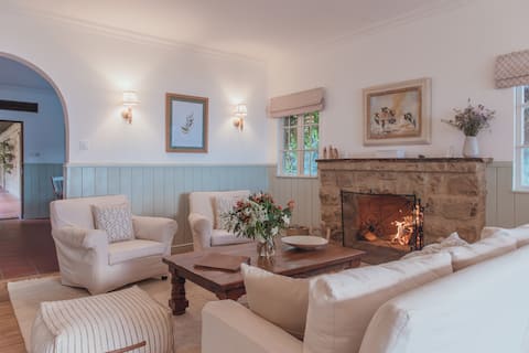 The Lake House at Sungura