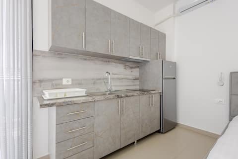Popular Airbnb listing: SeaView Comfort No.1 - 100 meters from beach in Lukovë