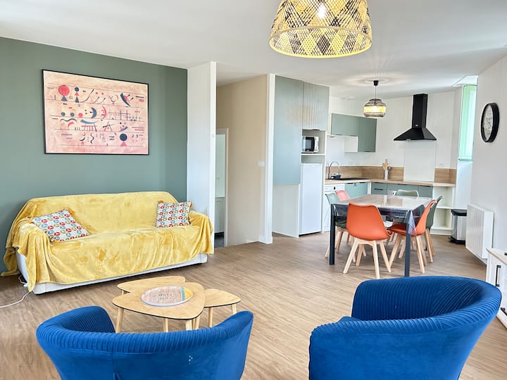 Appartement 2 Chambres Moderne - Central - Parthenay