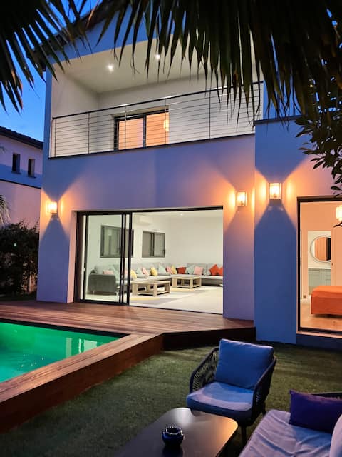 Beautiful villa/pool/near beach/hammam spa