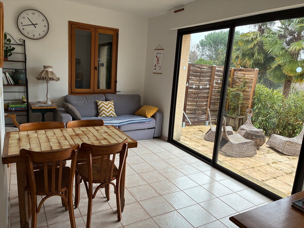 غرفة المعيشة