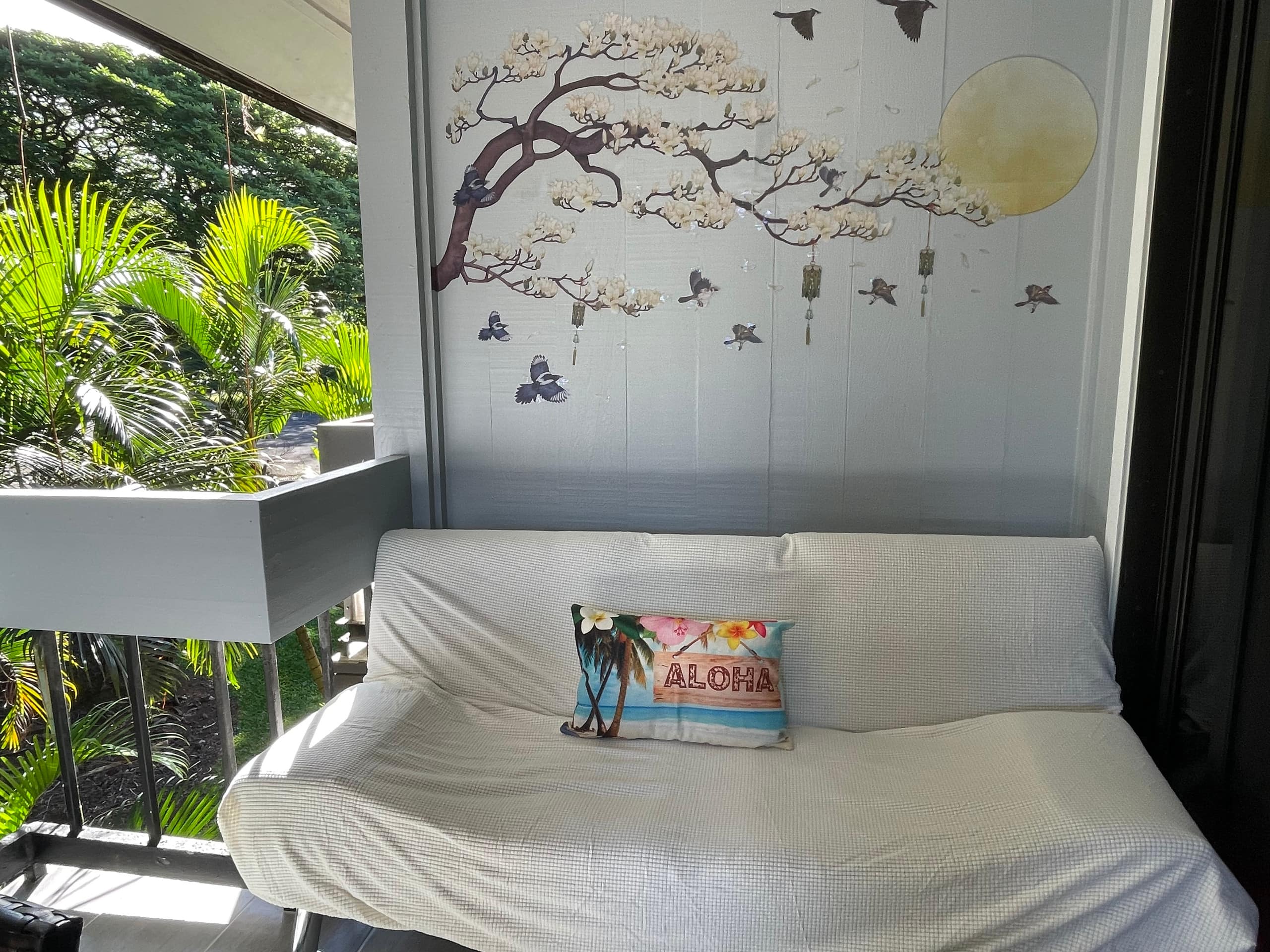 Newly Renovated Cozy 2Br 1Ba Apt in Waiakea Villas - Photo 20