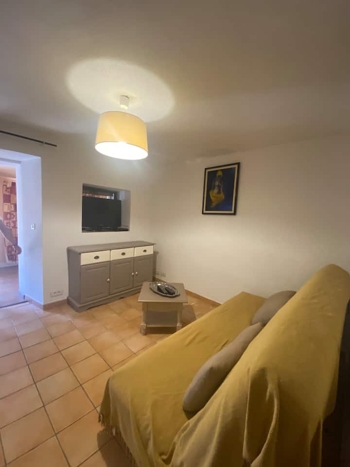 غرفة المعيشة