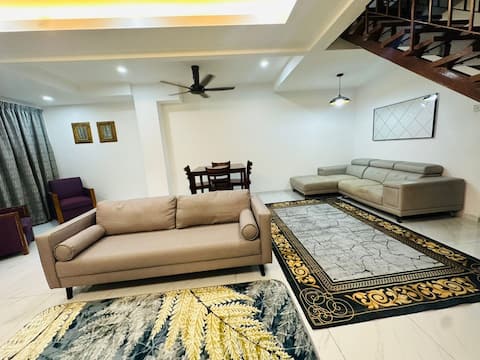 Amza Homestay