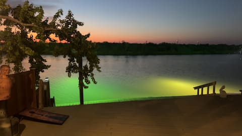 Waterfront Home (Arroyo Catchita)