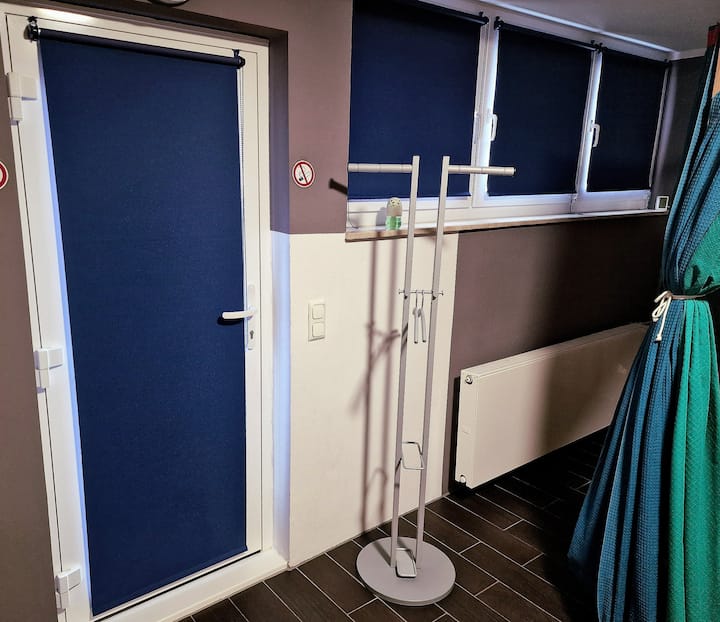 Souterrain-einliegerwohnung In Ruhiger Lage - Ingelheim am Rhein