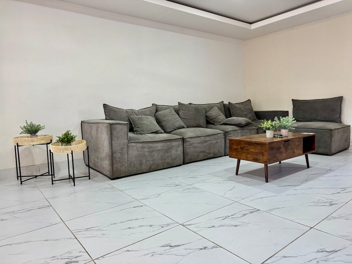 غرفة المعيشة 1