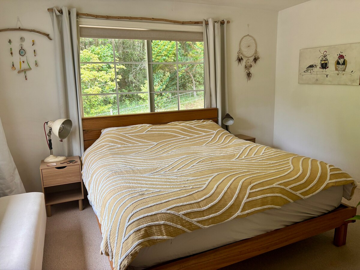 საძინებელი 1