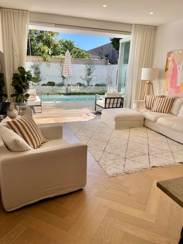 Bondi Pool Oasis gallery image 2